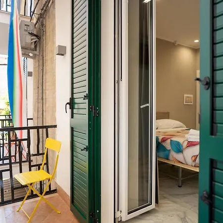 לינה וארוחת בוקר Experience Center נאפולי