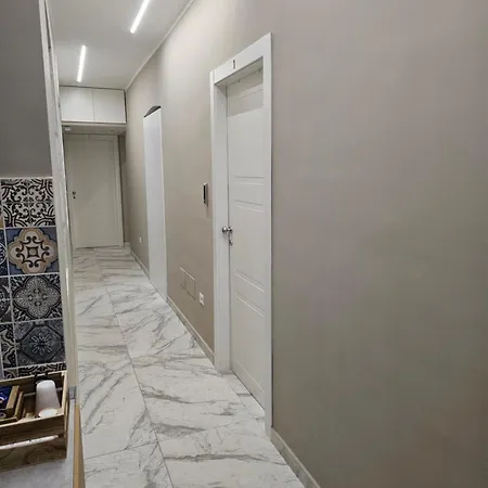 Experience Center לינה וארוחת בוקר 3*