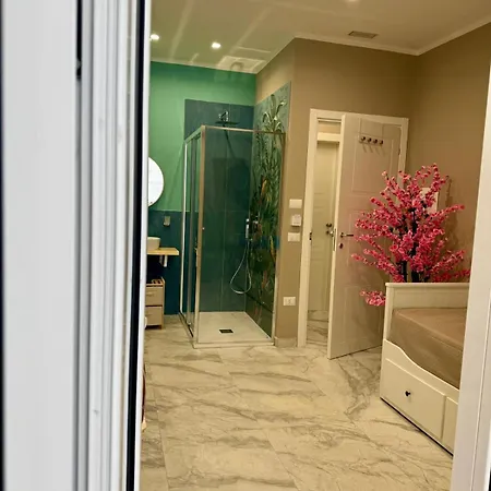 Experience Center Bed & Breakfast 3*