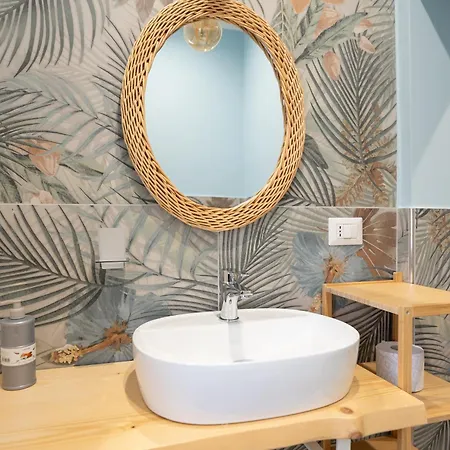 Experience Center 3* Napels